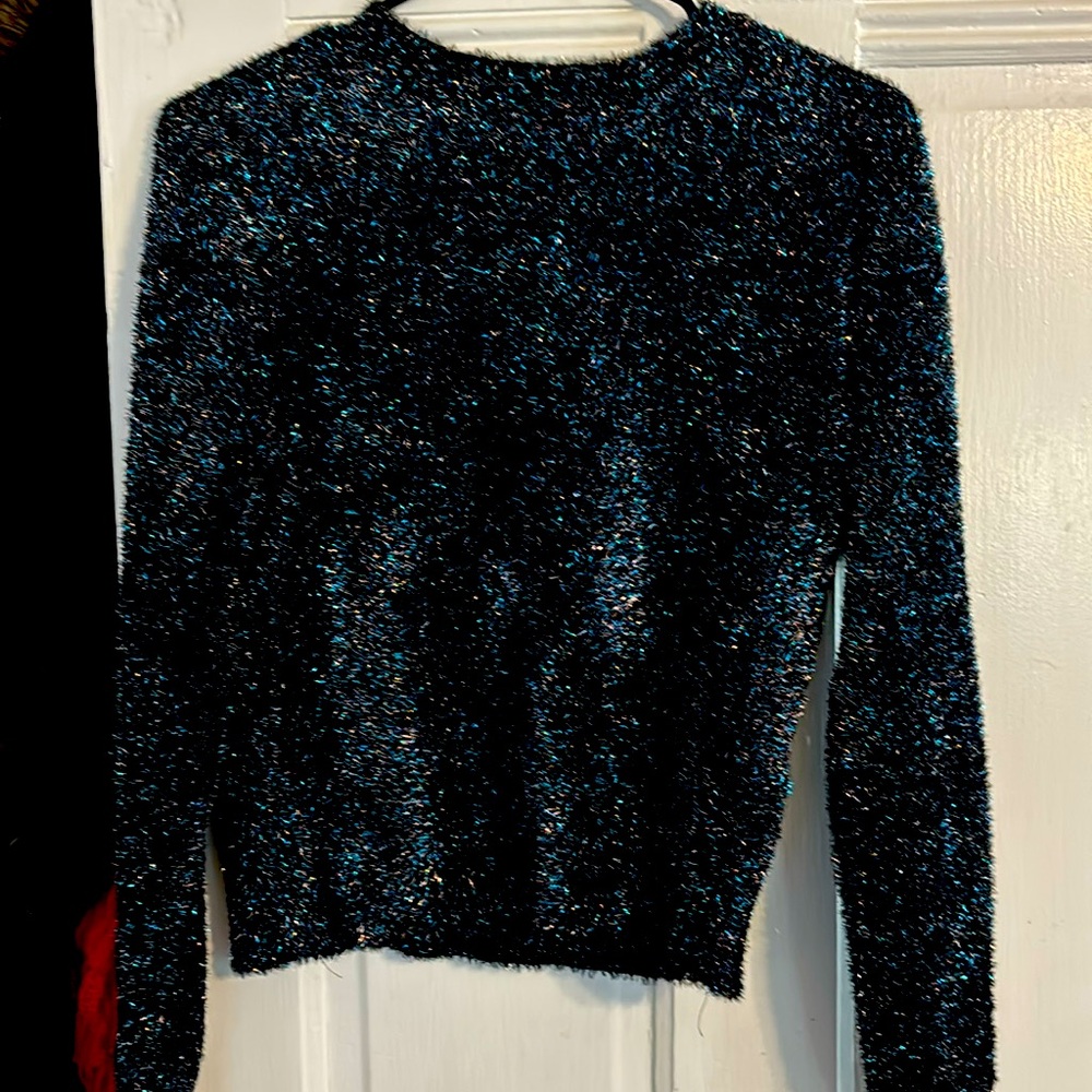 Banana Republic shimmery sweater M